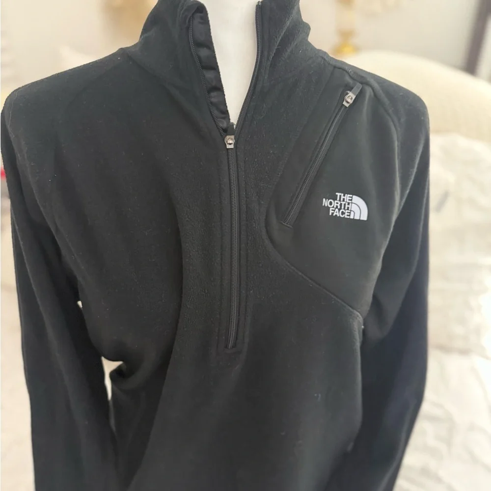 The North Face Black Polyester Blend Pullover Flight Series